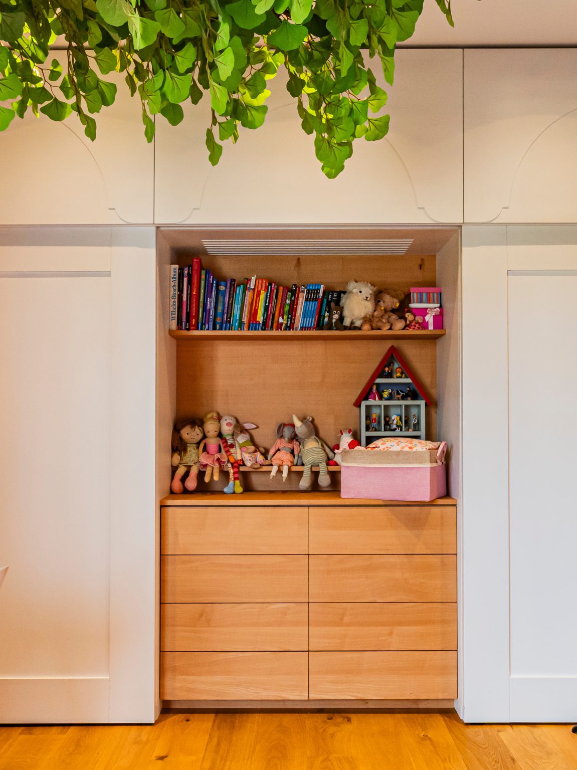 Kinderzimmer maedchen ahorn vollholz schrank